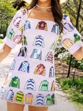 green emerald velvet dress Drink and Animals
